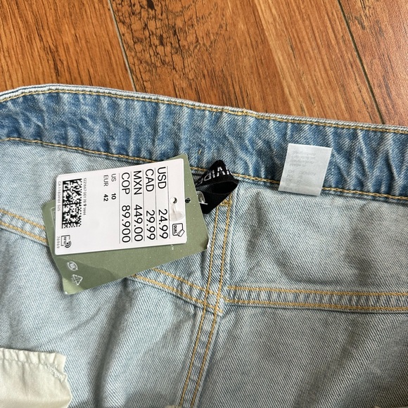 H&M NWT Jean skirt - Picture 3 of 9